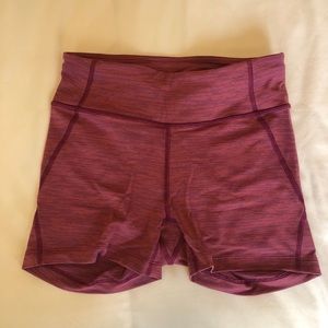 Outdoor Voices shorts in mulberry